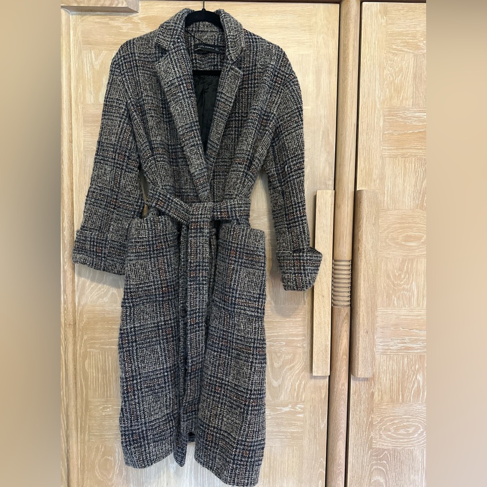 Zara Woman Tweed robe Coat